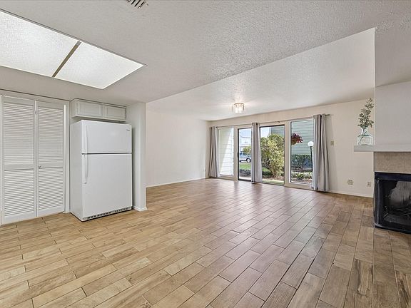 4th image of 14777 Wunderlich Dr APT 809