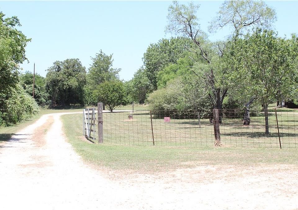 1st image of 310 Branding Chase Ln