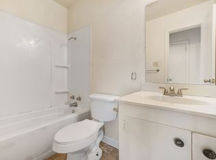 504 Redwater Rd, Wake Village, TX 75501