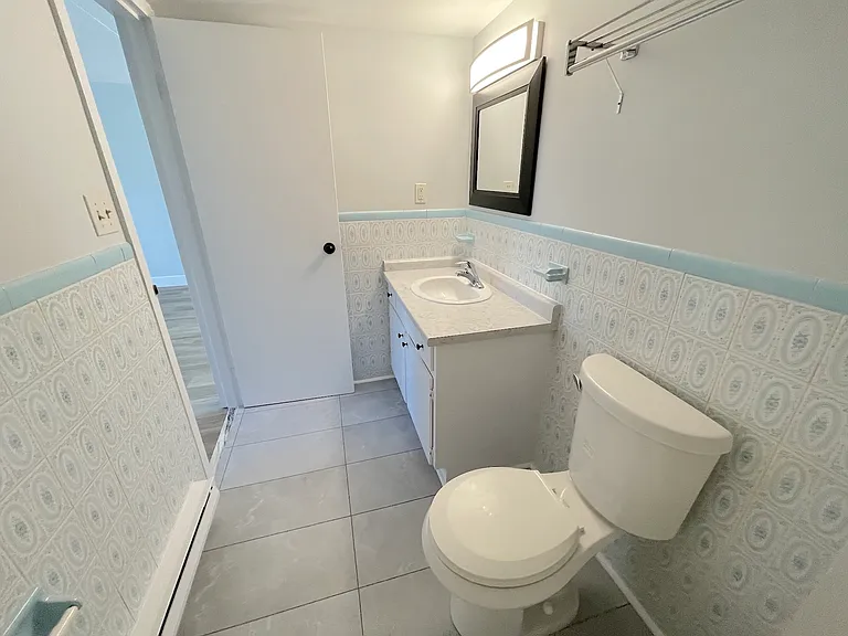 360 Tecumseh Rd W #208 — Photo 7
