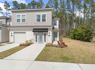 10696 Waterfield Rd, Jacksonville, FL 32210