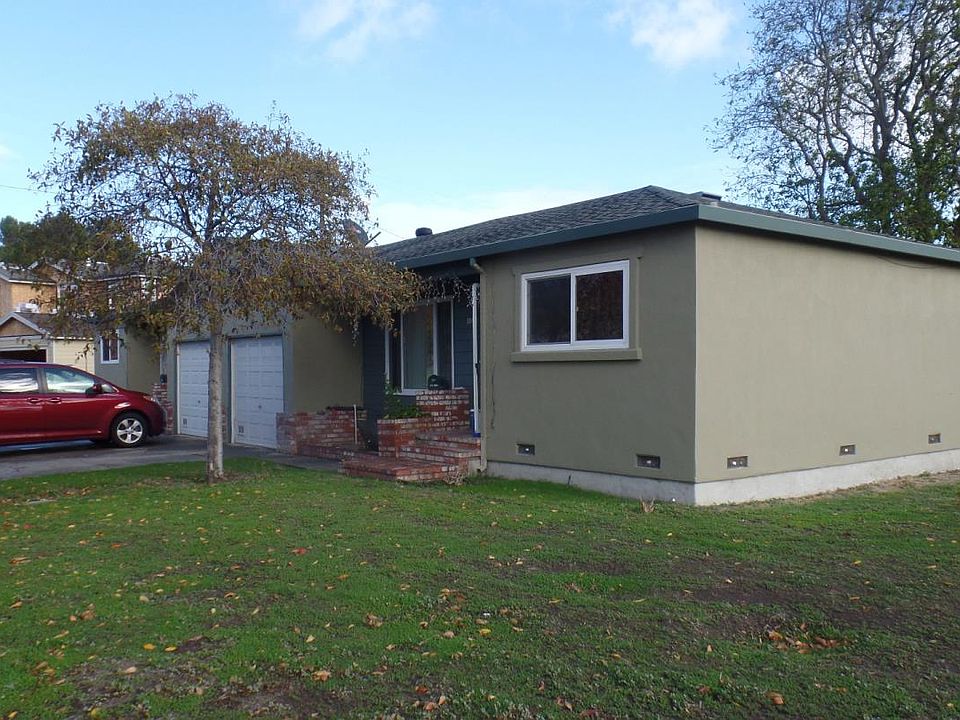 1st image of 1004 2nd Ave