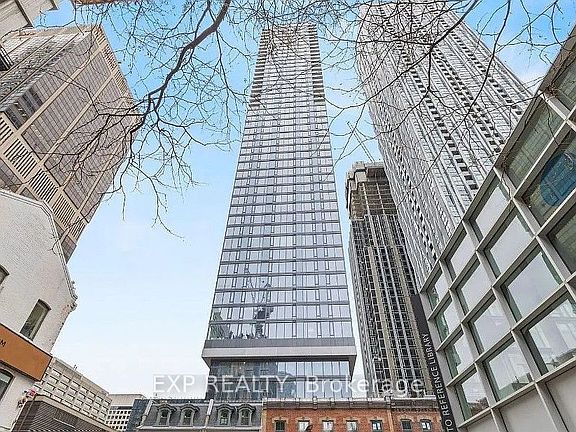 2nd image of 8 Cumberland St #3707