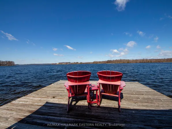 409 Gallivan Dr, Selwyn, ON K0L 1T0