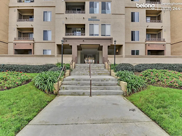 8889 Caminito Plaza Centro #7332 — Photo 2