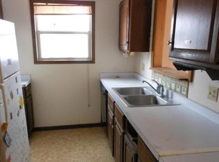 467 Xavier St, Elyria, OH