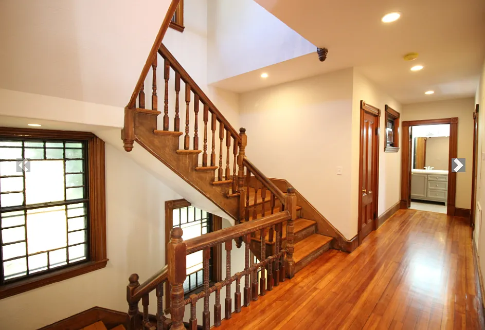 5 bed, 2.5 bath, 1300 sqft, $5,000 — Photo 3