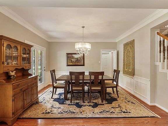 4th image of 3303 Quiet Lake Dr