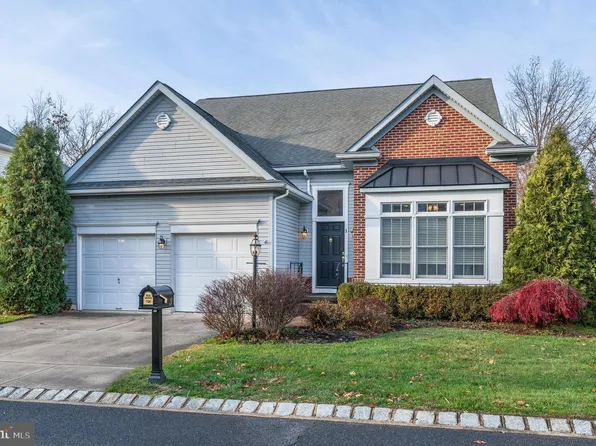 3 Easton Ln, Cinnaminson, NJ 08077