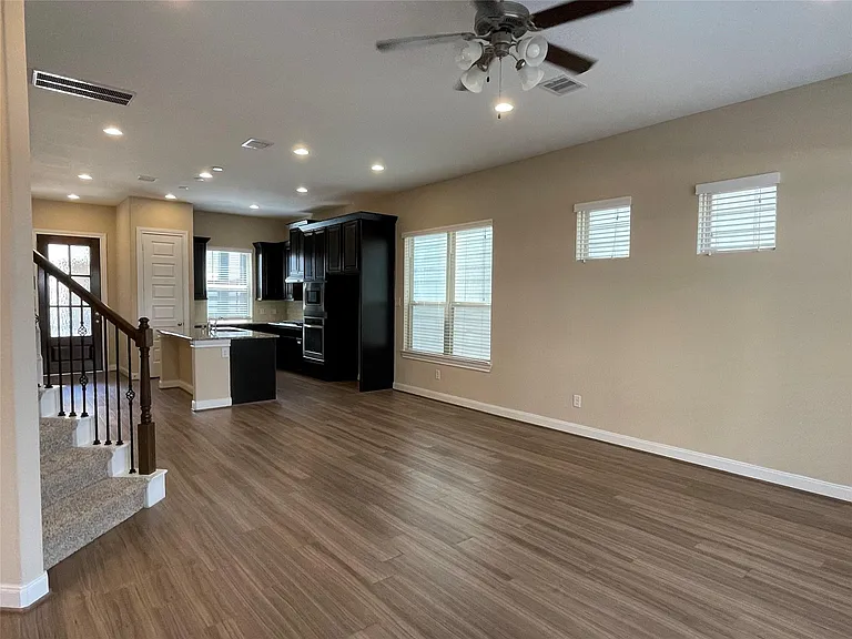 10418 Quiet Courtyard Rd — Photo 12