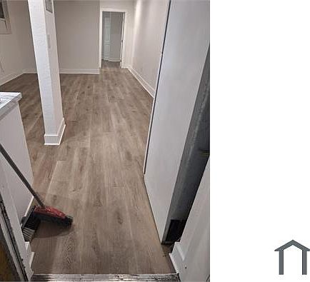 2nd image of 1236 NW 4th Ave #5