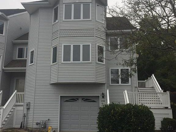 3rd image of 224 Azalea Ct #22E4