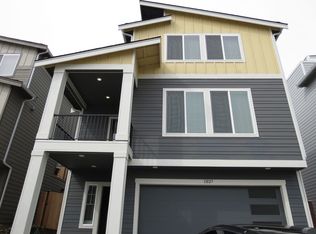 11827 82nd Pl S, Seattle, WA 98178