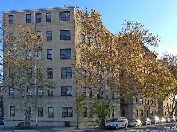 3rd image of 70-35 Broadway #E12