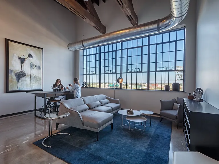 Delco Lofts — Photo 8