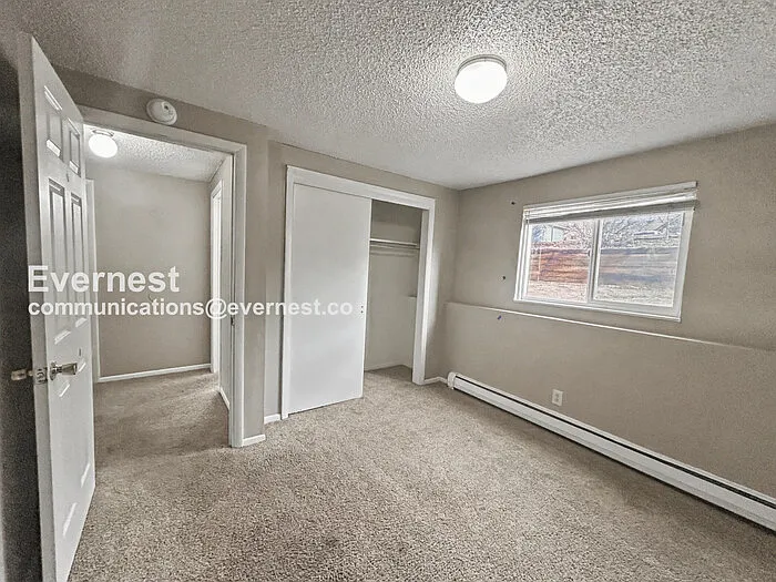 1075 Magnolia St #1 — Photo 8