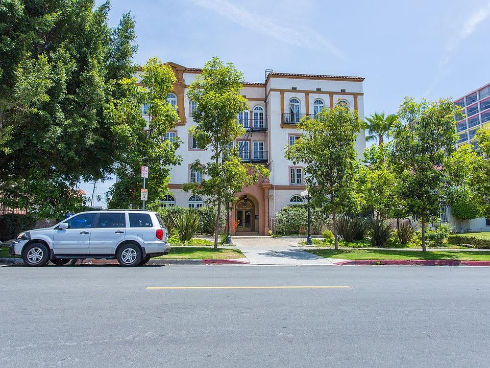1st image of 620 S Ardmore Ave APT 1