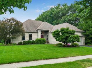 461 Ridge View Pl, Powell, OH 43065
