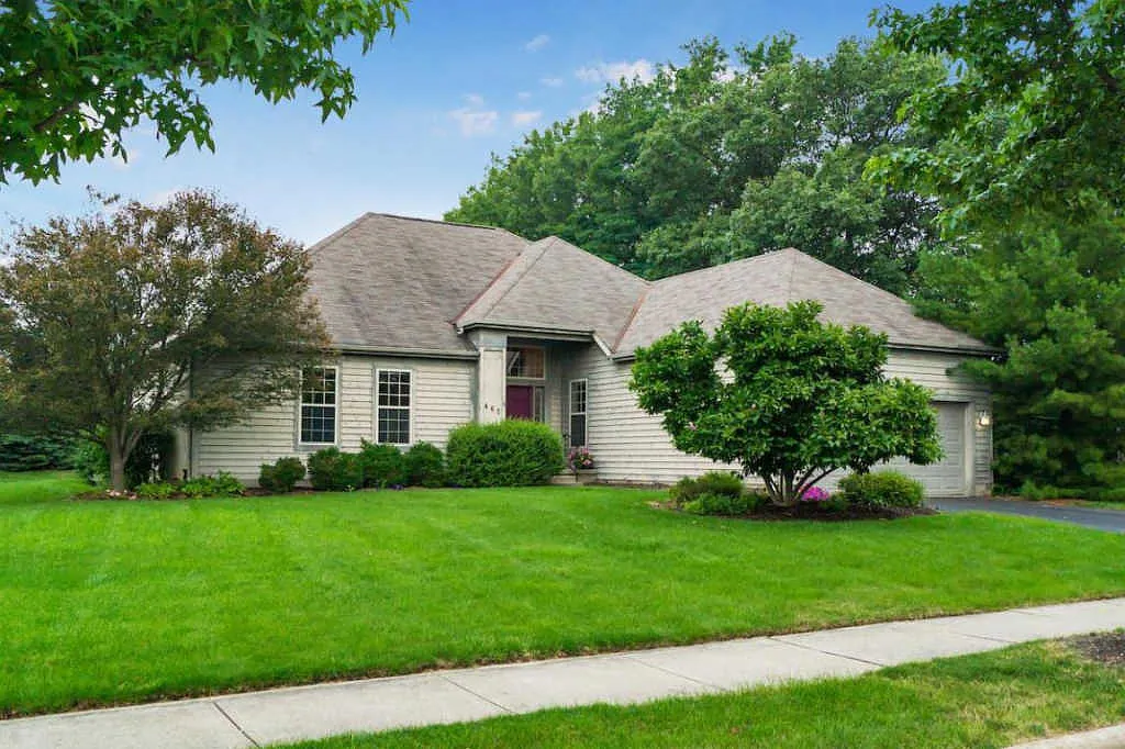 461 Ridge View Pl photo 1