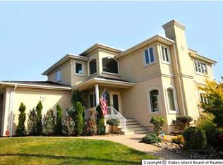 67 Wards Point Ave, Staten Island, NY 10307