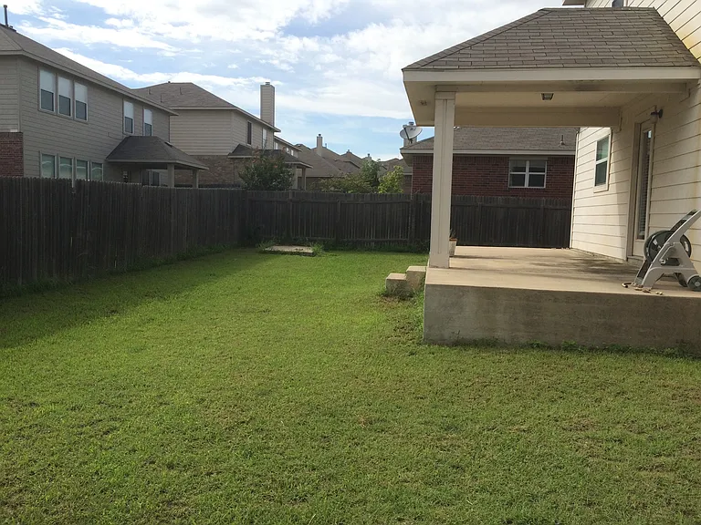 3604 Sandy Brook Dr — Photo 12