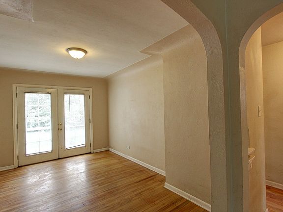 5th image of 2535 S Gilpin St