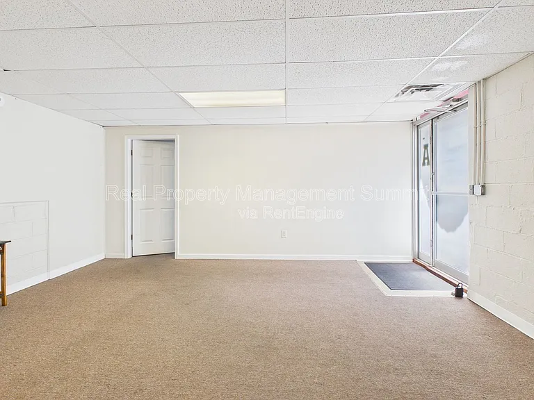 2501 N Augusta St #A — Photo 9