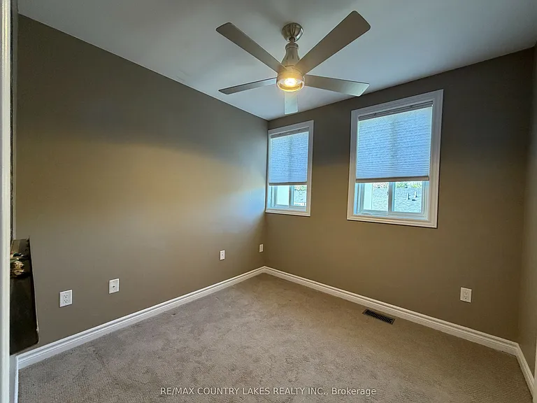 4 Paradise Blvd #11 — Photo 36