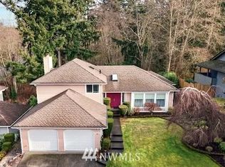 32008 11th Ave SW, Federal Way, WA 98023
