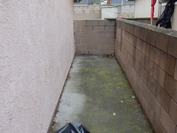 Storing the Trash out of site