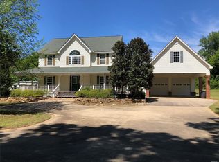 1716 Old Prattville Rd, Deatsville, AL 36022