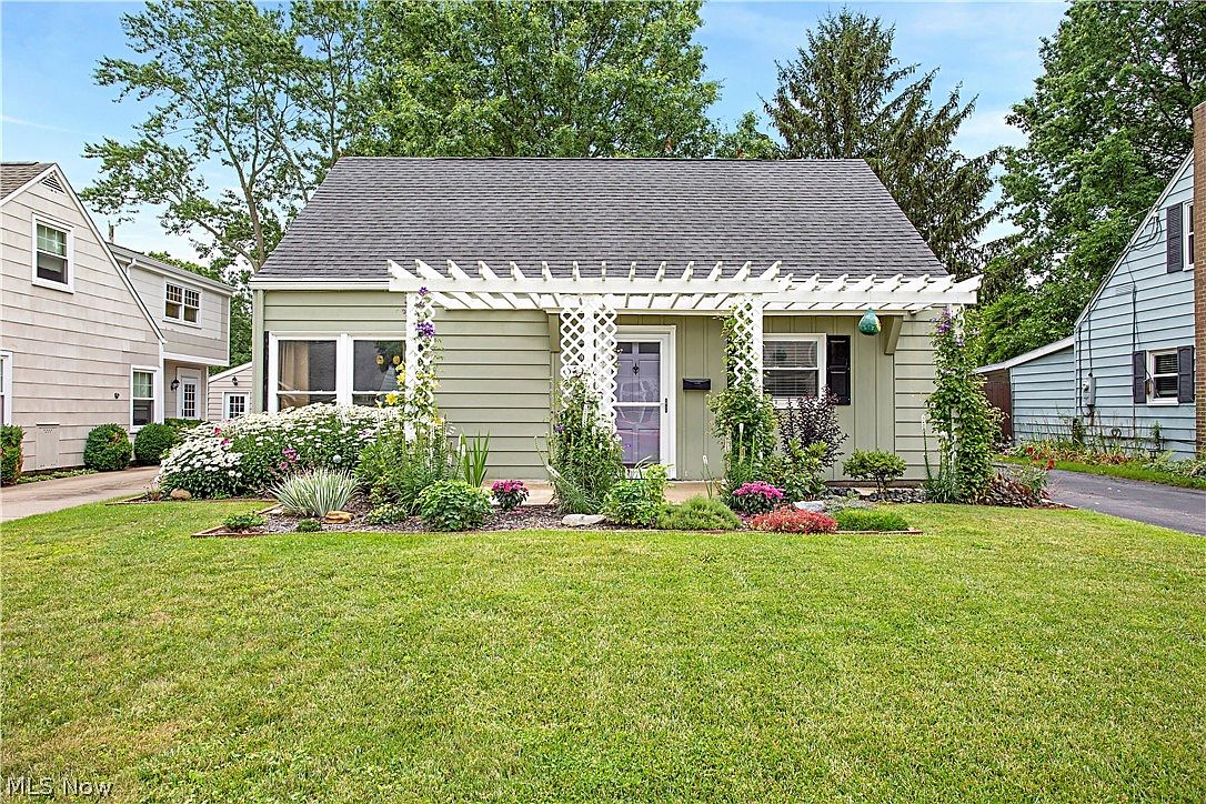1210 Myrtle Ave, Cuyahoga Falls, OH 44221 Zillow