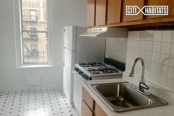 Rented by Citi Habitats | media 30