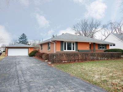 5339 W Calumet Rd, Milwaukee, WI, 53223