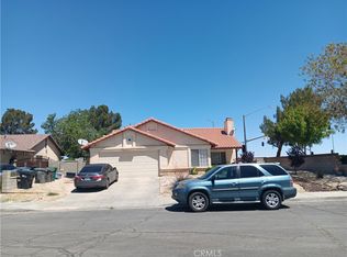 2869 La Vida Dr, Lancaster, CA 93535