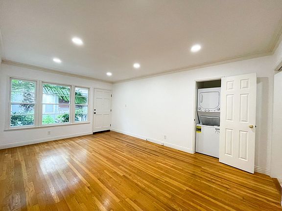 2nd image of 849 S Wooster St APT 1