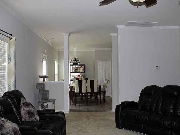 4th image of 3309 Genlee Dr