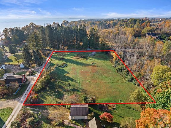 2nd image of 1960 W PEBBLE BEACH ROAD