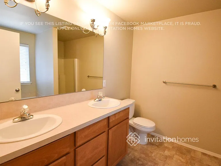 15911 67th Avenue Ct E — Photo 10