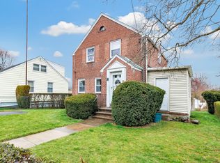 78 Carnegie Ave, Bridgeport, CT 06610