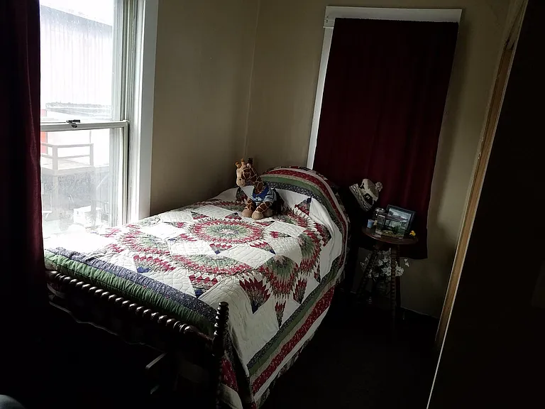 355 1/2 National Hwy — Photo 12