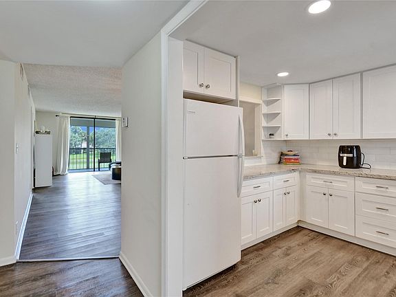 4th image of 2410 Deer Creek Country Club Boulevard #202