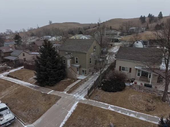 1306 4th St, Rapid City, SD 57701
