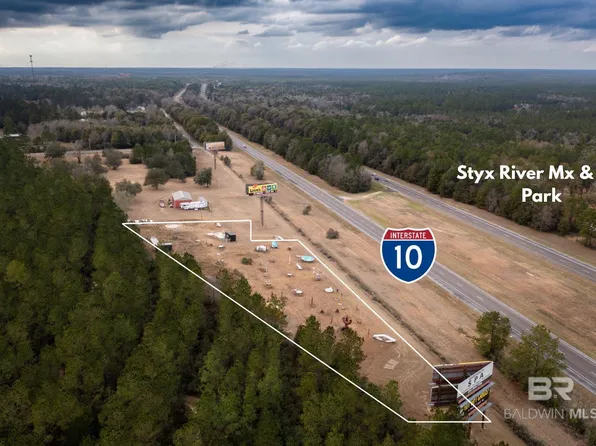 26750 Cowpen Creek Rd, Robertsdale, AL 36567