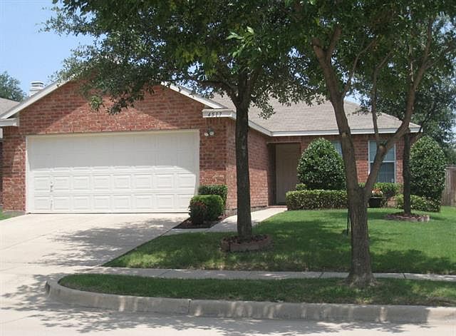 1st image of 4517 Heron Pond Ln