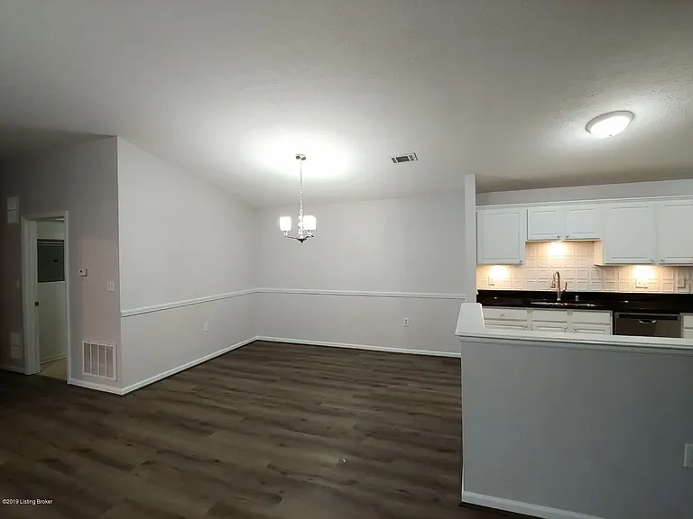 10405 Trotters Pointe Dr #204 — Photo 18