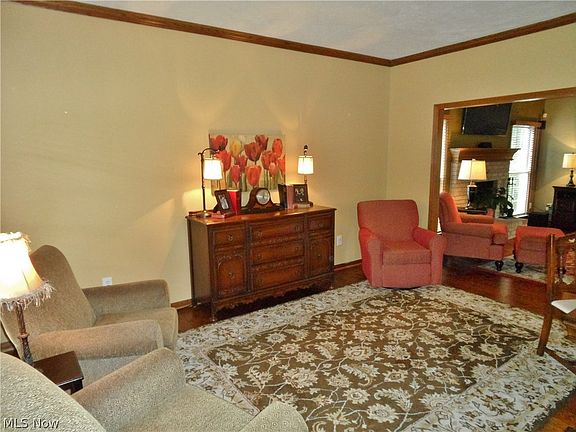 3rd image of 20890 Westminster Dr