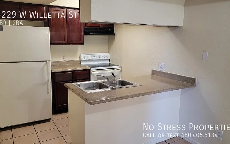 5229 W Willetta St — Photo 6