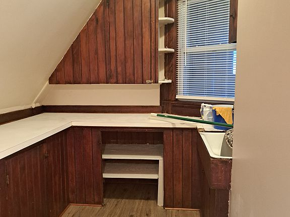 3rd image of 55 Harlem St APT 3