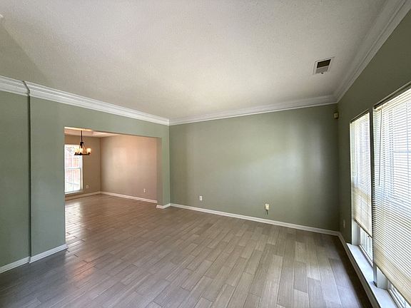 3rd image of 6518 Harburn Forest Dr